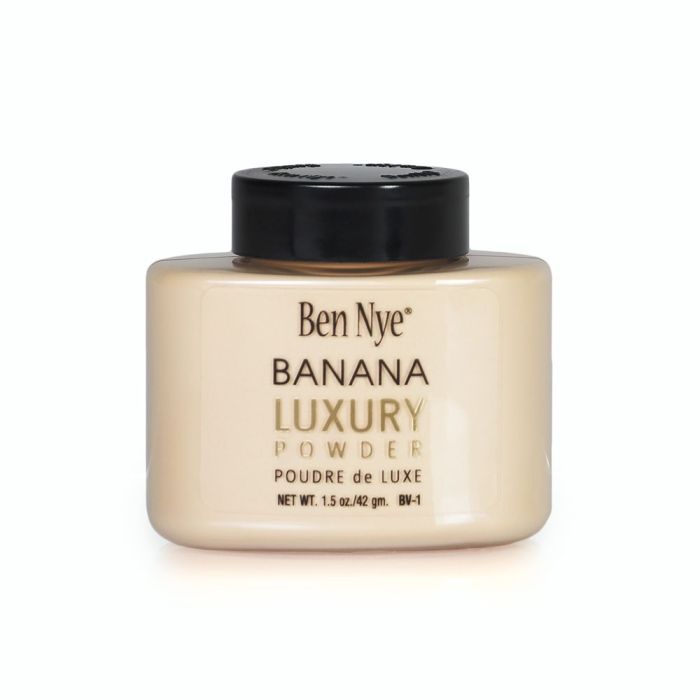 Ben Nye Luxury Powder Banana Light 1.5oz Shaker