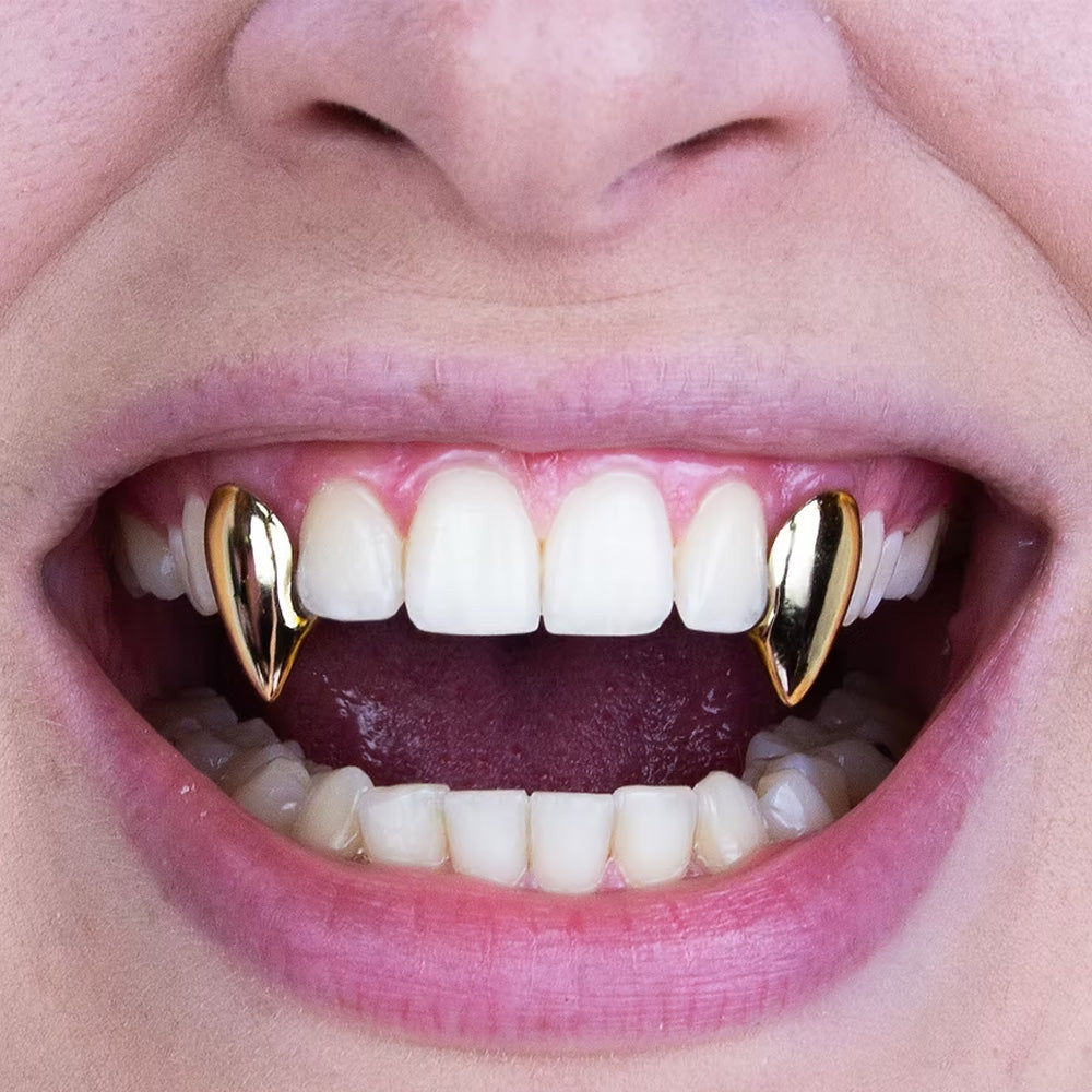 Scarecrow Small Deluxe Glam Metallic Fangs - Gold