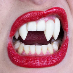 Image of Scarecrow Shredders Deluxe Double Fangs